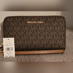 Brand New Michael Kors Brown Large Logo and Leather Wristlet